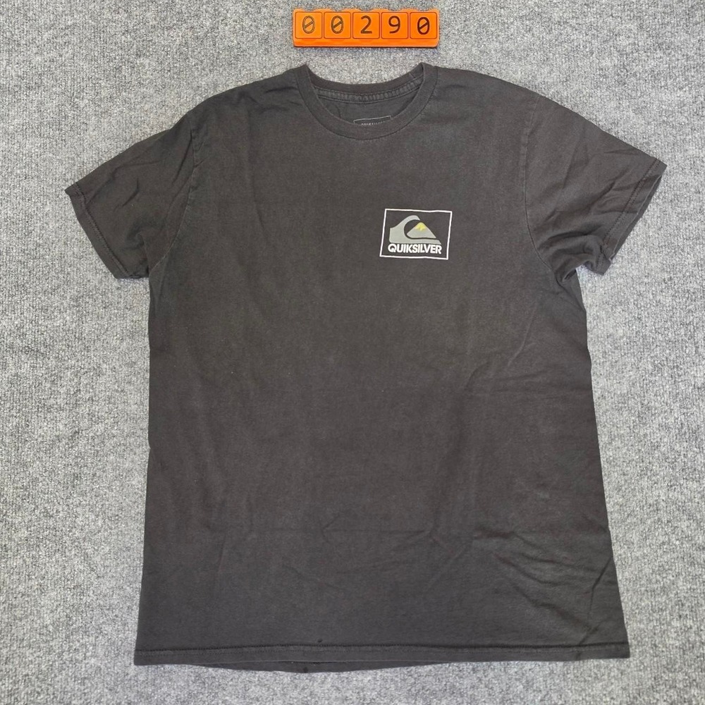 Quiksilver black cotton t-shirt with white logo, size M